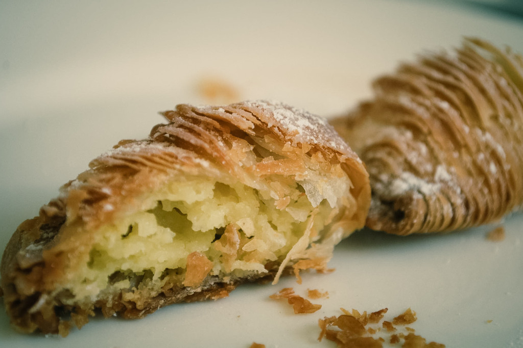 Mo's Custard - the Fanboys banana custard and cinnamon flavour, pictured as a cream-filled pastry